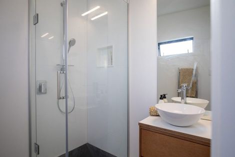 Photo of property in 15 Rose Street, Raglan, 3225