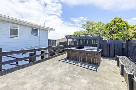 Photo of property in 1/11 Chamade Place, Clover Park, Auckland, 2019