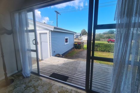 Photo of property in 3 King Street, Opunake, 4616