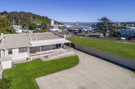 Photo of property in 58 Wainui Road, Kaiti, Gisborne, 4010