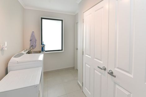 Photo of property in 15 Moses Road, Kaukapakapa, 0873