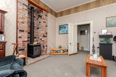 Photo of property in 36 Barraud Street, Dannevirke, 4930