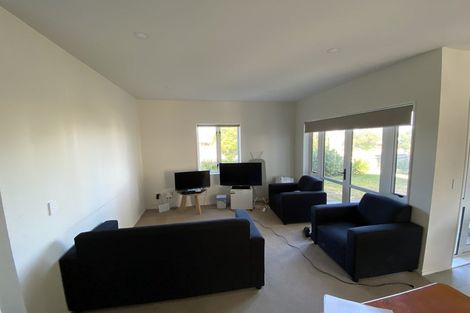 Photo of property in 79 Grove Road, Papakura, 2110