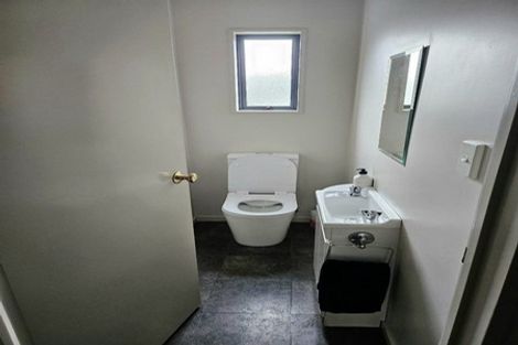 Photo of property in 54 Parade Court, Addington, Christchurch, 8024