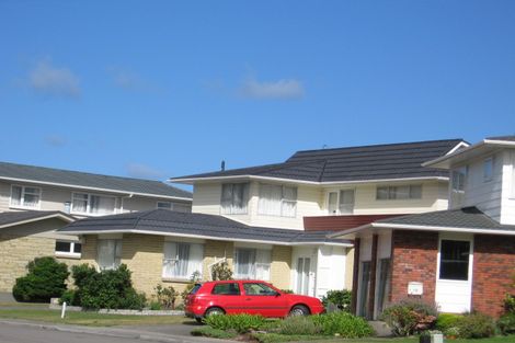 Photo of property in 22 Westview Grove, Miramar, Wellington, 6022