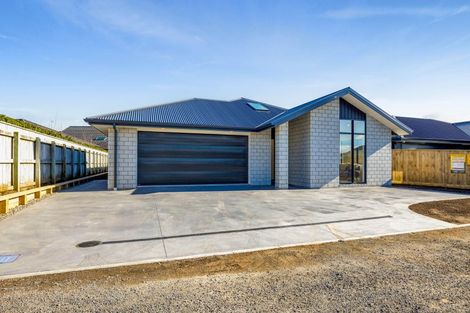 Photo of property in 13 Roka Street, Bell Block, New Plymouth, 4312