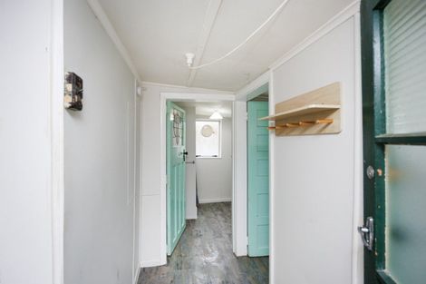 Photo of property in 45 Avenue Road, Foxton, 4814