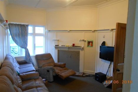 Photo of property in 138 Glenmore Street, Northland, Wellington, 6012