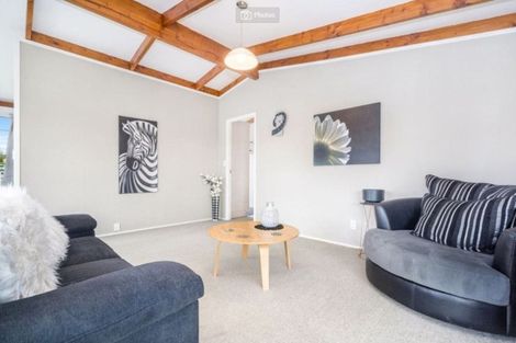 Photo of property in 1a Ross Street, Onerahi, Whangarei, 0110