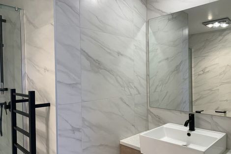 Photo of property in 115 Waekahu Road, Westgate, 0814