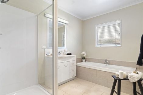 Photo of property in 129 Pownall Street, Masterton, 5810