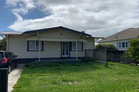 Photo of property in 35 Claude Street, Fairfield, Hamilton, 3214