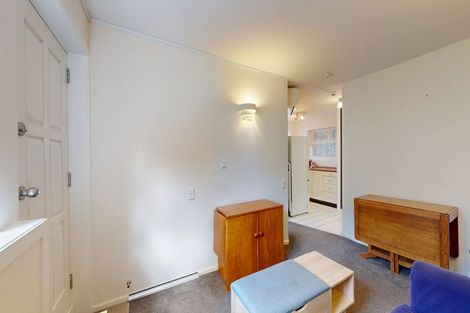 Photo of property in Parkland Flats, 3/51 Adams Terrace, Kelburn, Wellington, 6021
