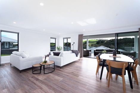 Photo of property in 30 Admiralty Drive, Haruru, 0204