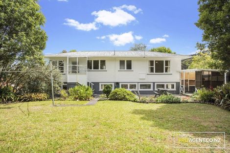 Photo of property in 50 Rimutaka Place, Titirangi, Auckland, 0604