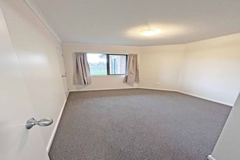 Photo of property in 1 Strathmore Drive, Rototuna, Hamilton, 3210