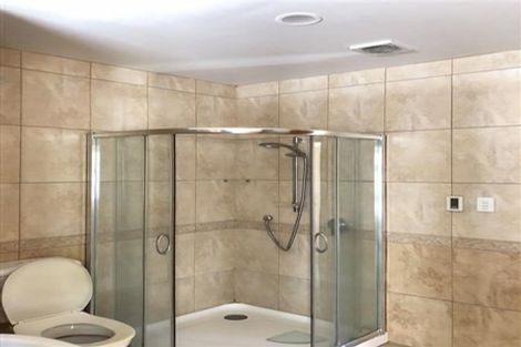 Photo of property in 2/3 Rae Road, Campbells Bay, Auckland, 0620