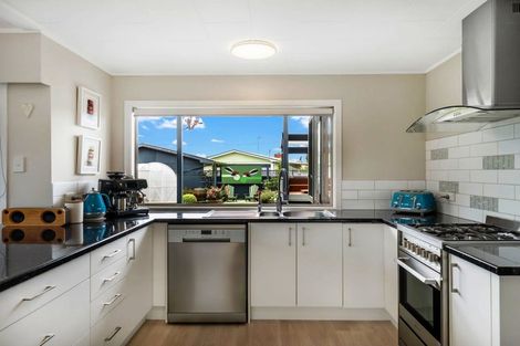 Photo of property in 18 Stafford Street, Springvale, Whanganui, 4501