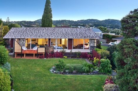 Photo of property in 12 Sunnylaw Place, Glen Eden, Auckland, 0602