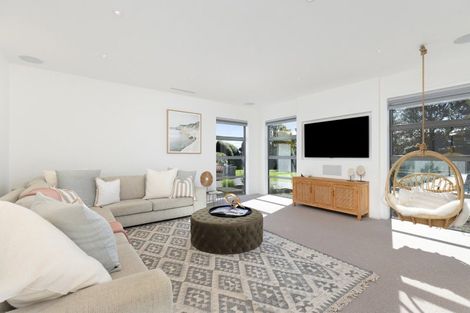 Photo of property in 6 Ashfield Place, Richmond, 7020