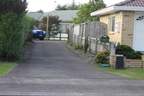 Photo of property in 80 Lakeside Drive, Orewa, 0931
