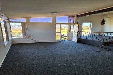 Photo of property in 180 Mahia Road, Wattle Downs, Auckland, 2103