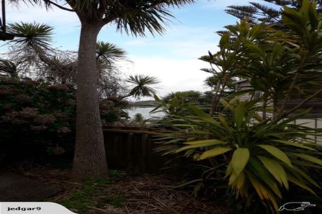 Photo of property in 1/9 Pemberton Avenue, Bayview, Auckland, 0629