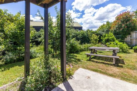 Photo of property in 28 Arrowsmith Avenue, Waipahihi, Taupo, 3330