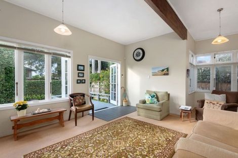 Photo of property in 3 Crete Avenue, Milford, Auckland, 0620