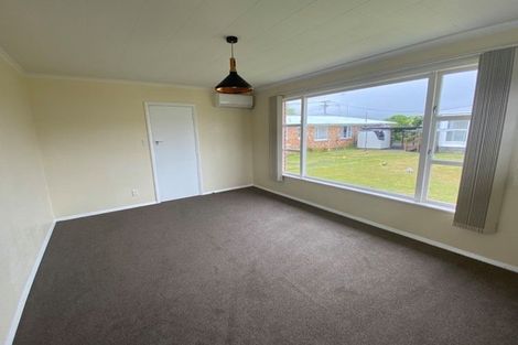 Photo of property in 1/13 Alexander Road, Raumati Beach, Paraparaumu, 5032