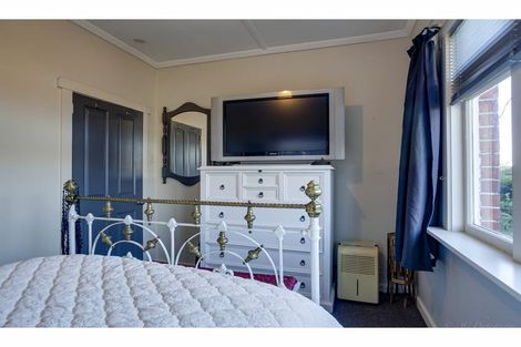 Photo of property in 229 North Street, West End, Timaru, 7910