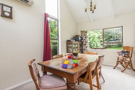 Photo of property in 66 Wirihana Road, Titirangi, Auckland, 0604