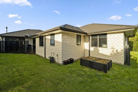 Photo of property in 14 Hamon Place, Pukehangi, Rotorua, 3015