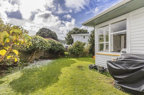 Photo of property in 8 Revans Street, Miramar, Wellington, 6022