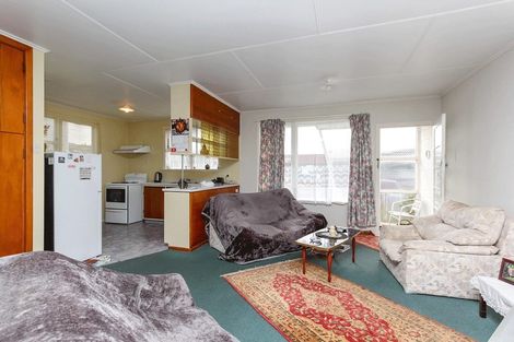 Photo of property in 62 Crownhill Street, Spotswood, New Plymouth, 4310