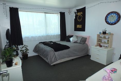 Photo of property in 48 Norbiton Road, Foxton, 4814