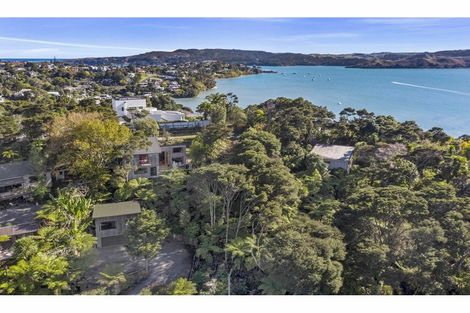 Photo of property in 104 Greenslade Road, Raglan, 3295