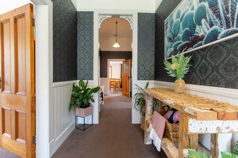 Photo of property in 11 Albert Street, Dannevirke, 4930