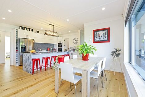 Photo of property in 3a Ridgeway Terrace, Taradale, Napier, 4112