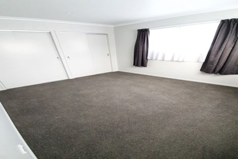 Photo of property in 2/9 View Road, Papakura, 2110