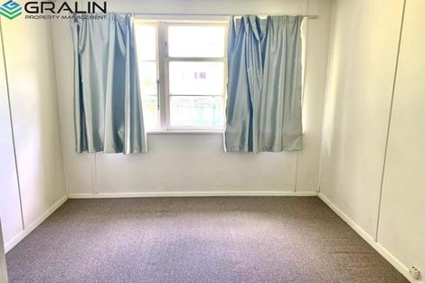 Photo of property in 5/24 Pomaria Road, Henderson, Auckland, 0610