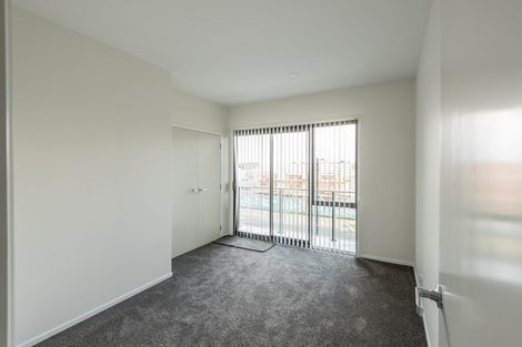 Photo of property in 63 Hayfield Way, Karaka, Papakura, 2113