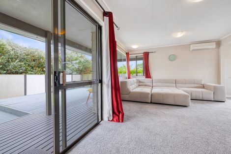 Photo of property in 42a Weld Street, Cambridge, 3434