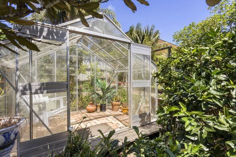 Photo of property in 45 Baildon Road, Grey Lynn, Auckland, 1021