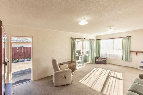 Photo of property in 216 Parklands Avenue, Bell Block, New Plymouth, 4312