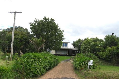 Photo of property in 22 Cory Road, Palm Beach, Waiheke Island, 1081