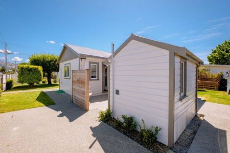 Photo of property in 13 Ray Street, Cromwell, 9310