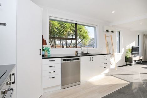 Photo of property in 27 Holloway Street, Waikiwi, Invercargill, 9810