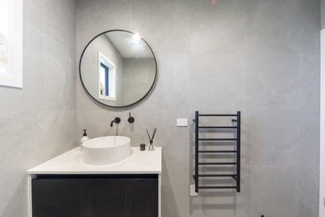 Photo of property in 2082 Kakaramea Road, Ngahinapouri, Hamilton, 3290