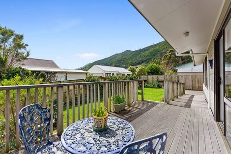 Photo of property in 24a He Awa Crescent, Waikanae, 5036